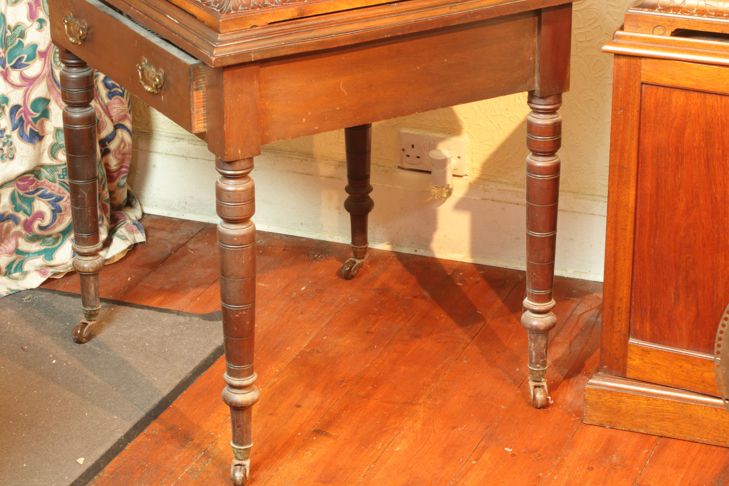 19 5/8" Table Polyphon: A Scarce Gem of Mechanical Music History