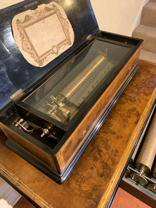 Antique Interchangeable Music Box Serial no.18511, playing 48 airs from six cylinders