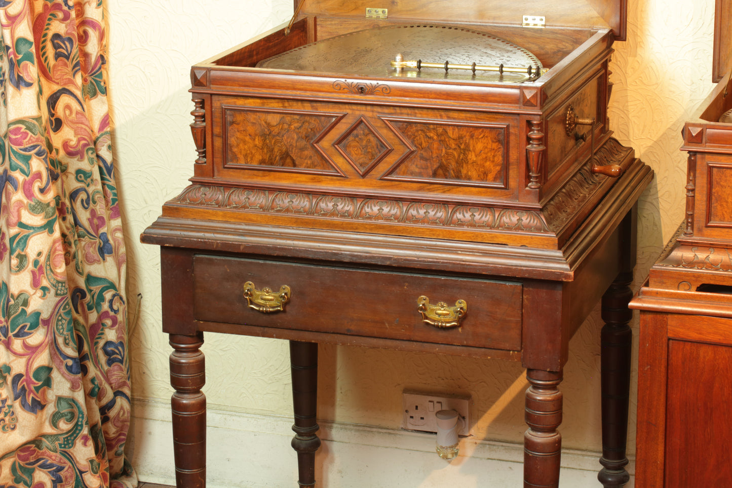 19 5/8" Table Polyphon: A Scarce Gem of Mechanical Music History