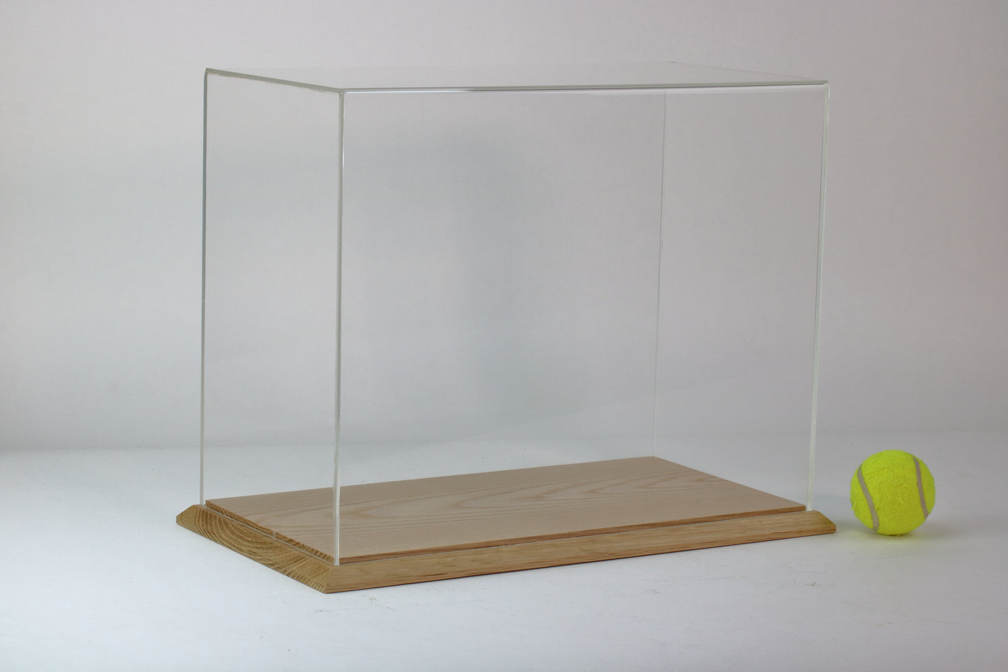 Display Case 40cm (front face) x 20cm x 30cm high