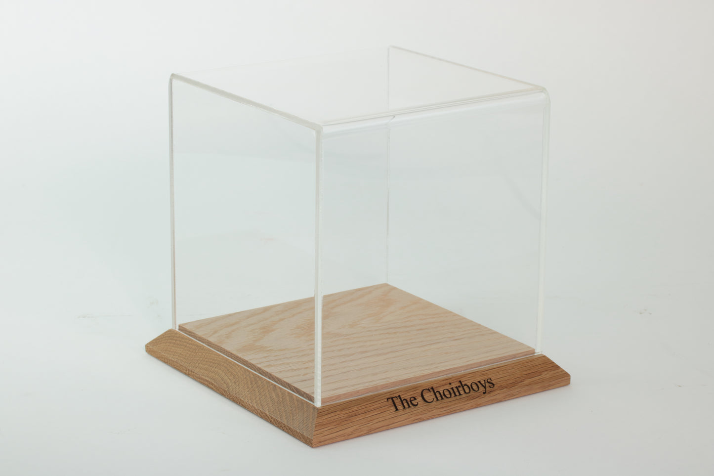 Display Case 10cm x 10cm x 15cm with solid Oak base